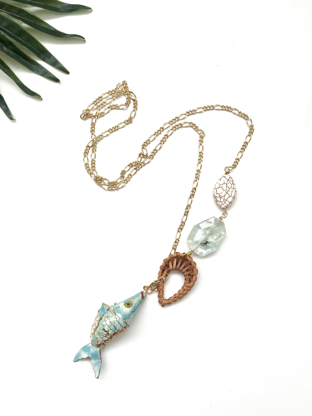 hooked necklace - rattan and white howlite