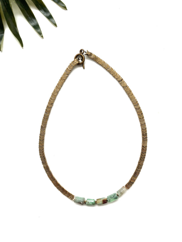 groove short necklace - chrysoprase