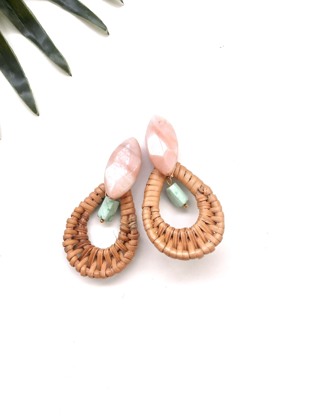 cabana earrings - peach aventurine