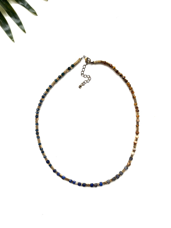 groove delicate necklace - blue and brown mix