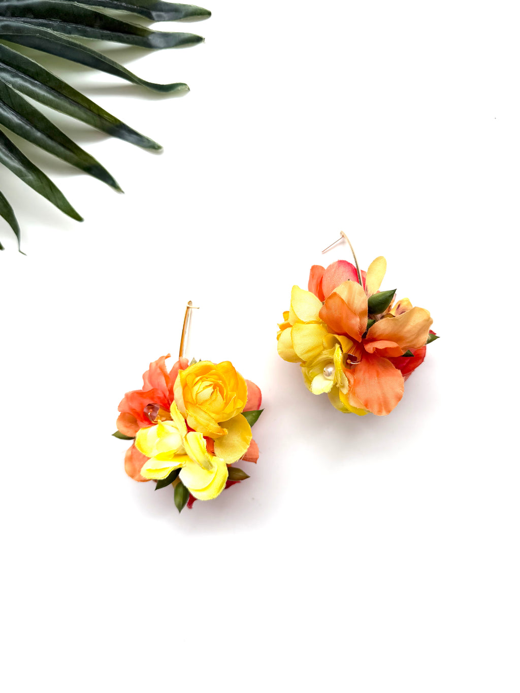 garden party posy earrings - luau I