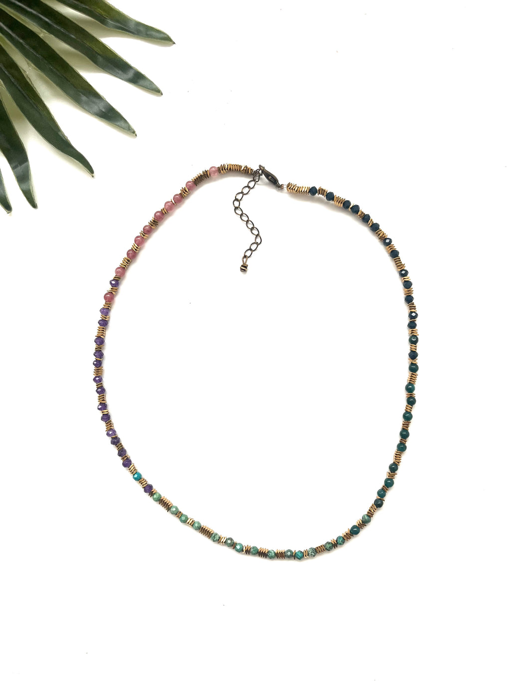 groove delicate necklace -  turquoise and pink mix