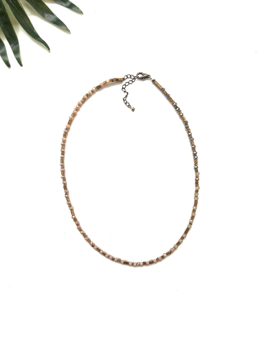 groove delicate necklace - mauve and peach mix