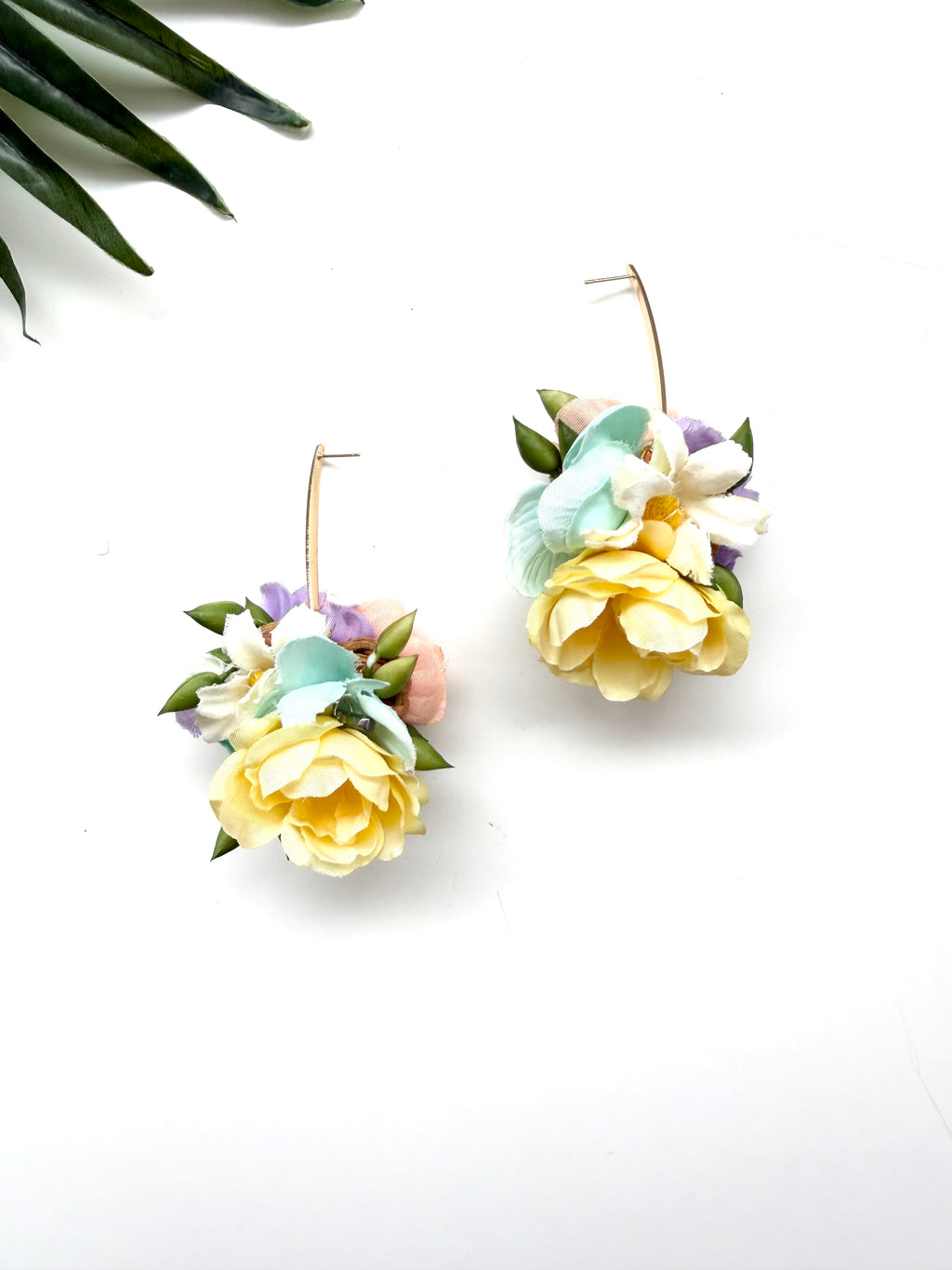 garden party posy earrings - tea party I