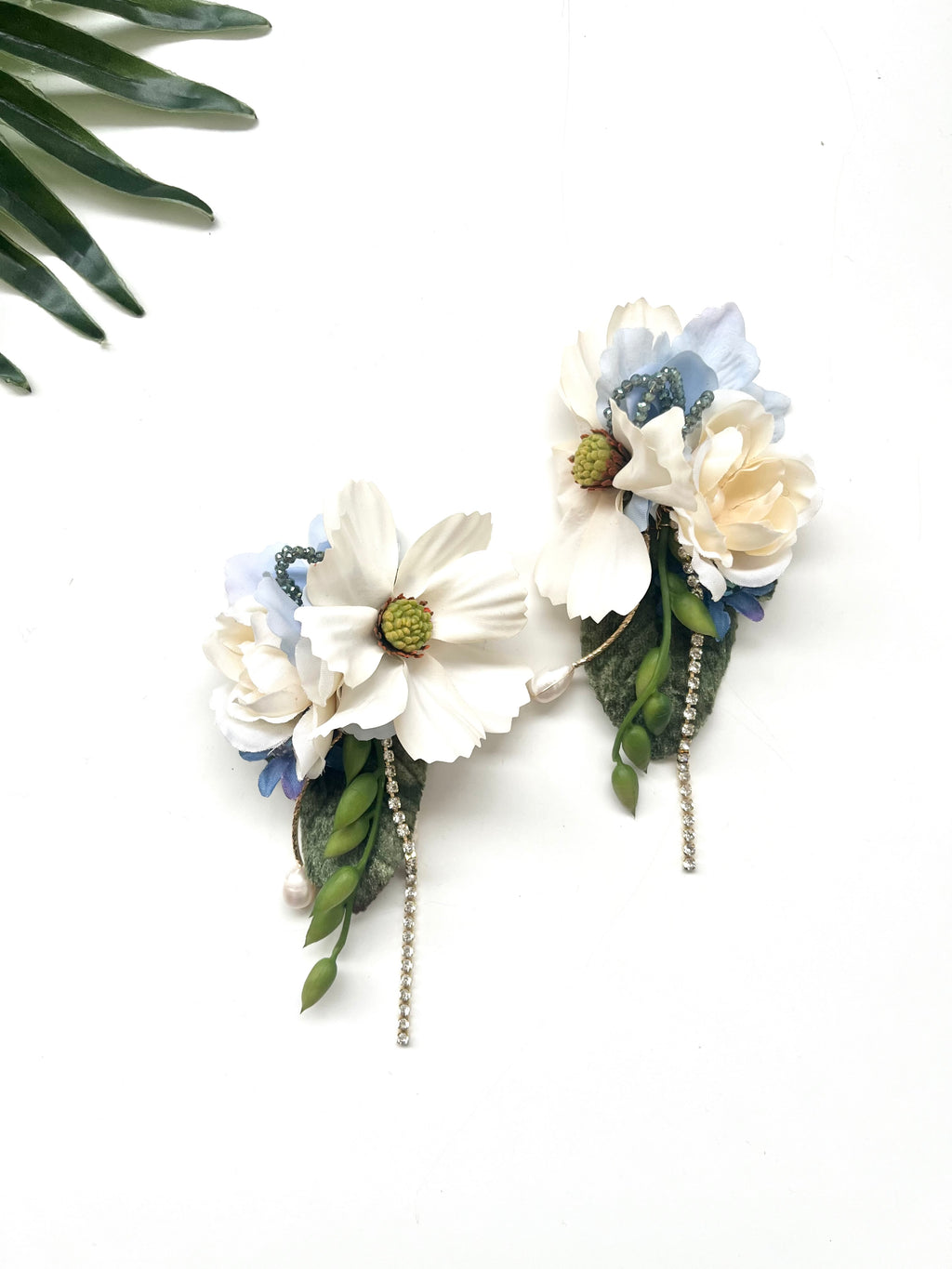 garden party earrings - tea party VI