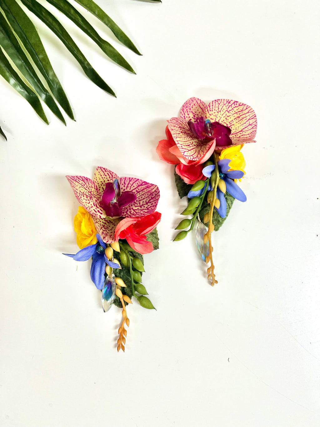 garden party earrings - luau XV