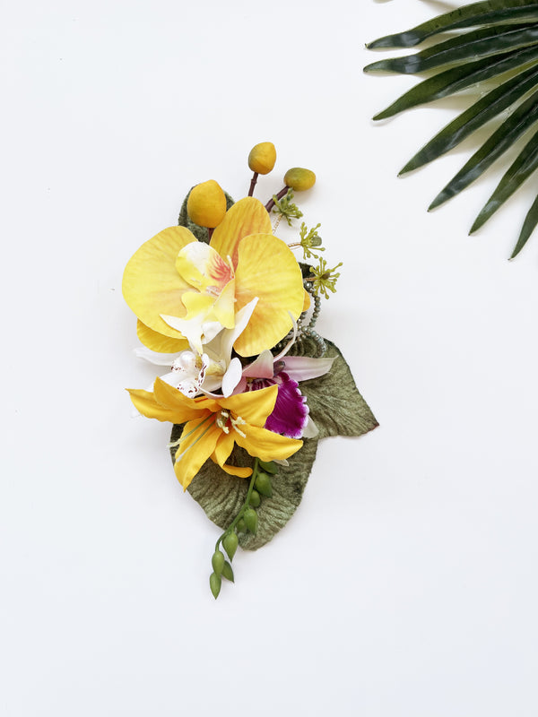 garden party corsage - luau III
