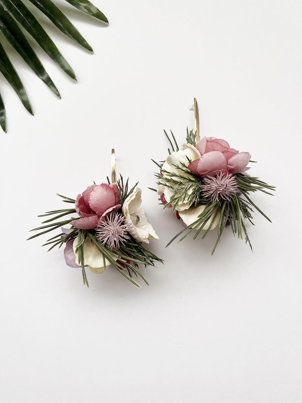 holiday garden party posy earrings - 807