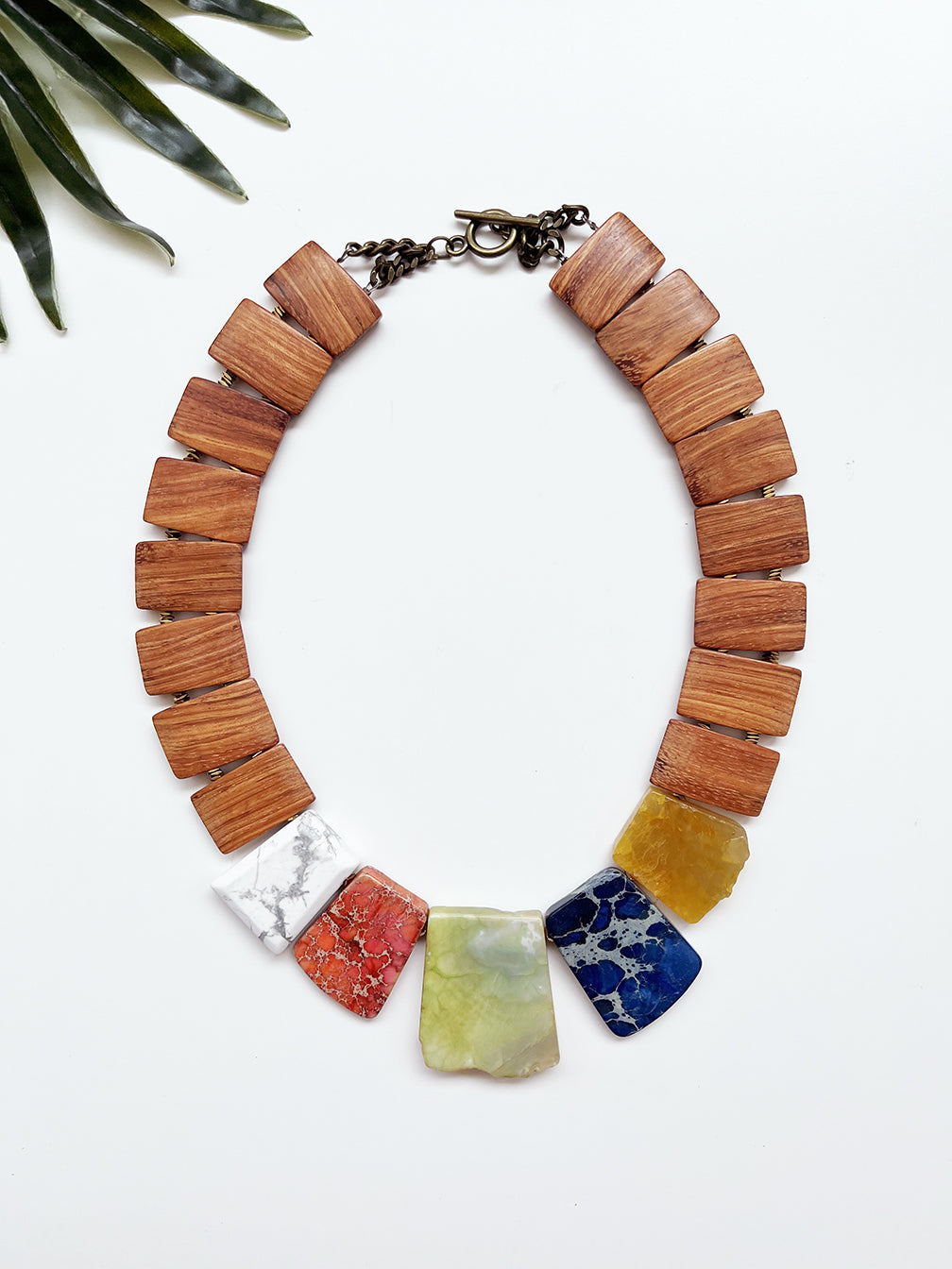 groove collar necklace - lime and navy mix