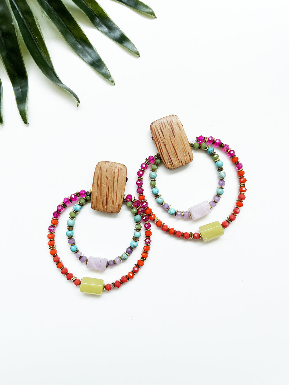 groove loop earrings - lemon jade and pink