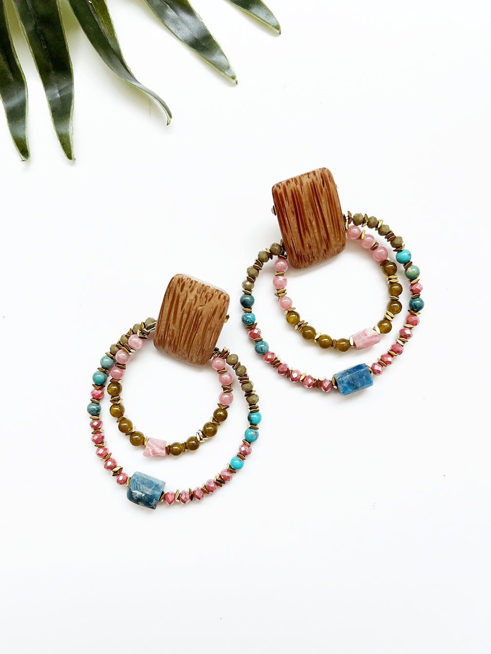 groove loop earrings - pink and blue mix