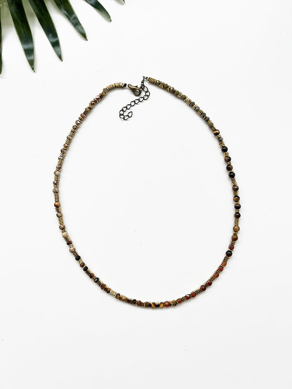 mocha mousse groove delicate necklace