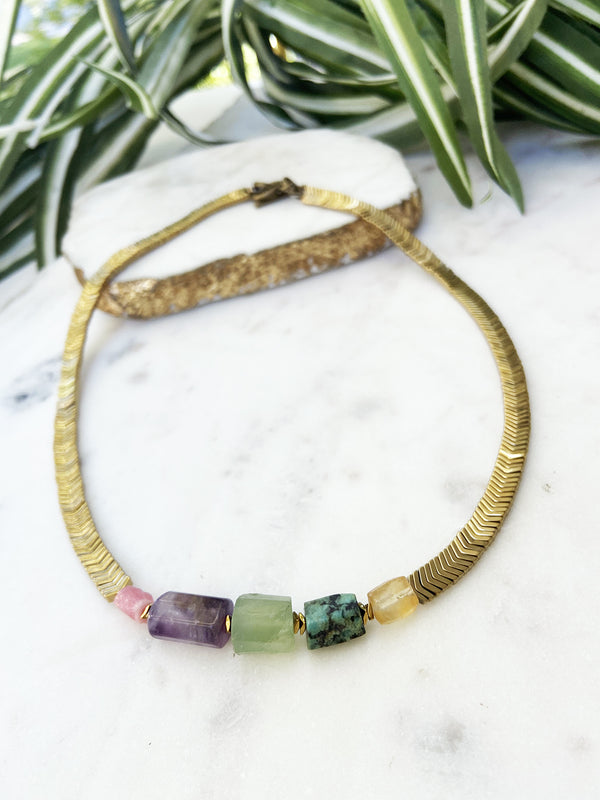 Groove short necklace - amethyst, turquoise and citrine