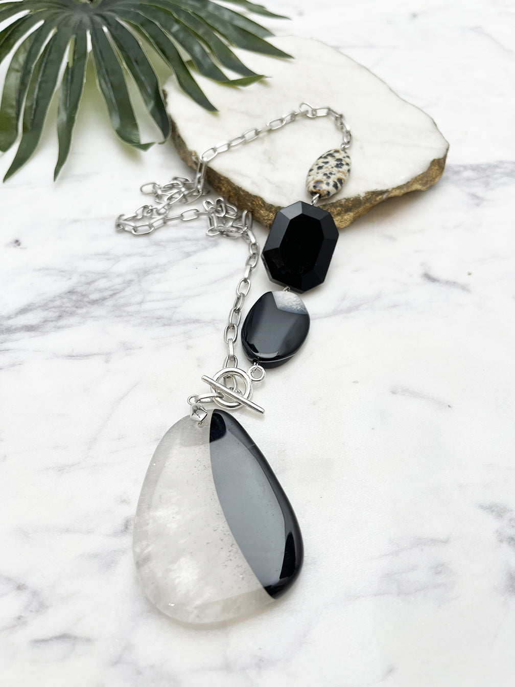 asymmetrical pendant necklace -agate and onyx