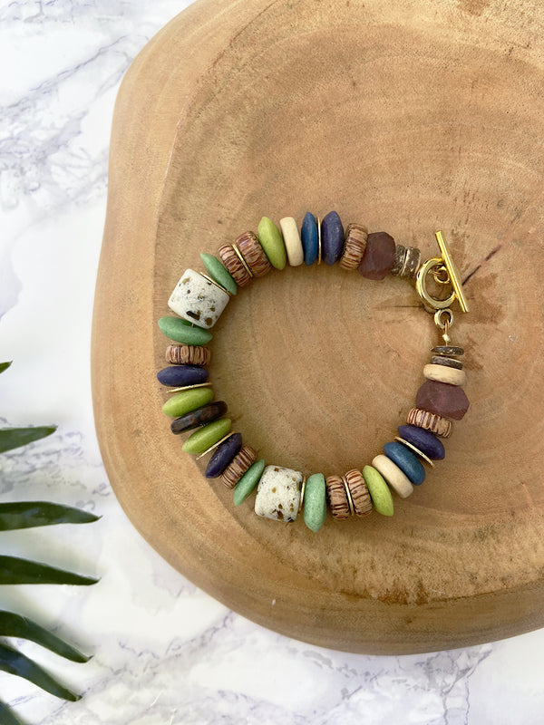 globetrotter chunky bracelet - green and purple mix